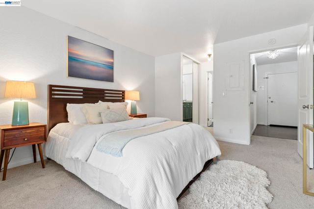 1087 Murrieta Blvd 331, Livermore, CA 94550
