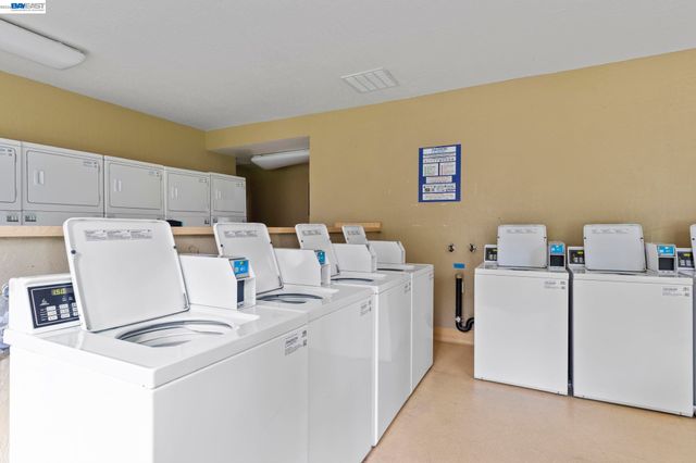 1087 Murrieta Blvd 331, Livermore, CA 94550