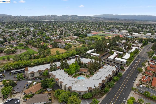 1087 Murrieta Blvd 331, Livermore, CA 94550