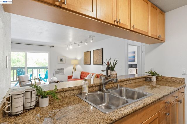 1087 Murrieta Blvd 331, Livermore, CA 94550