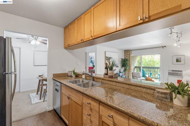 1087 Murrieta Blvd 331, Livermore, CA 94550