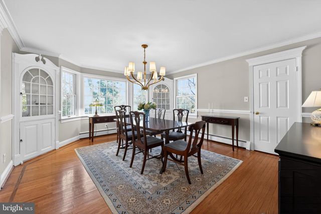 210 E OAK AVE, Moorestown, NJ 08057