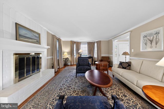 210 E OAK AVE, Moorestown, NJ 08057