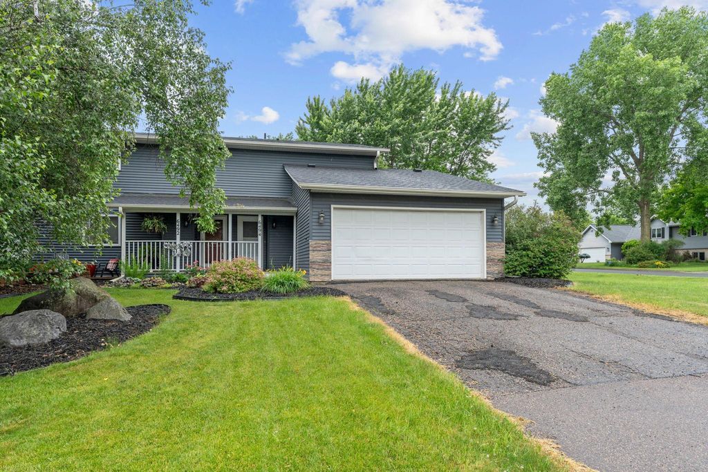 6494 Bonner Court, Inver Grove Heights, MN 55076