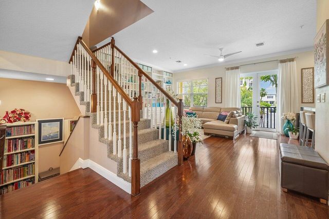 236 S Latitude Circle, Delray Beach, FL 33483