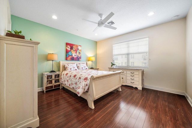 236 S Latitude Circle, Delray Beach, FL 33483
