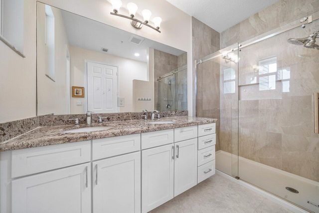 236 S Latitude Circle, Delray Beach, FL 33483
