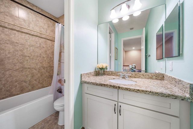 236 S Latitude Circle, Delray Beach, FL 33483