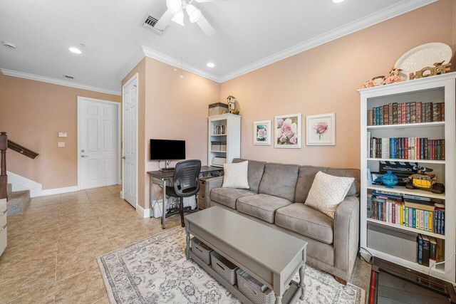 236 S Latitude Circle, Delray Beach, FL 33483