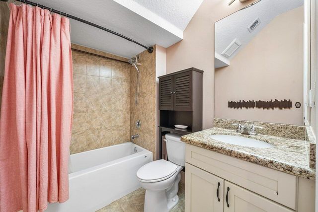 236 S Latitude Circle, Delray Beach, FL 33483