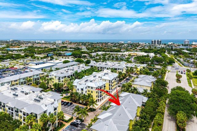236 S Latitude Circle, Delray Beach, FL 33483