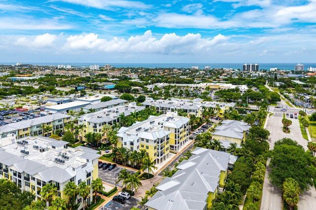 236 S Latitude Circle, Delray Beach, FL 33483