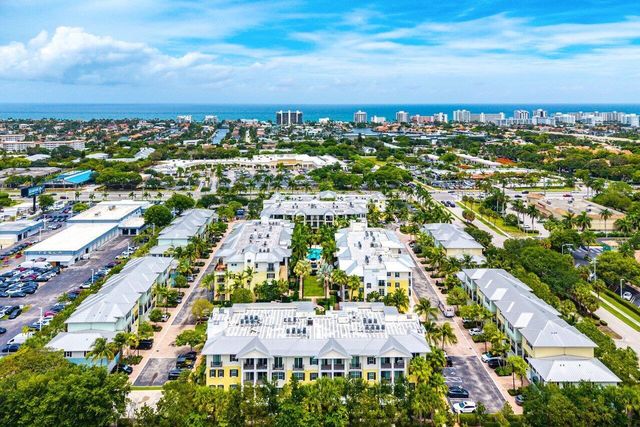 236 S Latitude Circle, Delray Beach, FL 33483