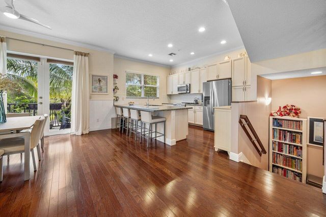 236 S Latitude Circle, Delray Beach, FL 33483