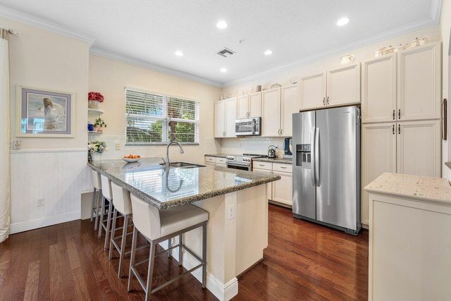 236 S Latitude Circle, Delray Beach, FL 33483