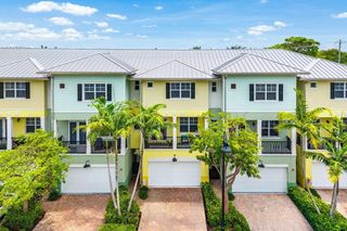 236 S Latitude Circle, Delray Beach, FL 33483