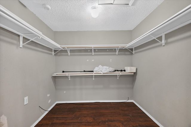 2801 Meandering Way, Bedford, TX 76021