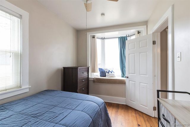 20307 Parkville Street, Livonia, MI 48152