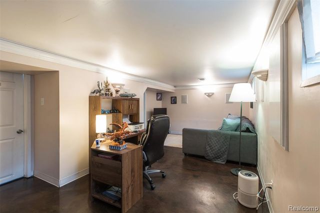 20307 Parkville Street, Livonia, MI 48152