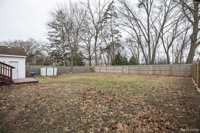 20307 Parkville Street, Livonia, MI 48152