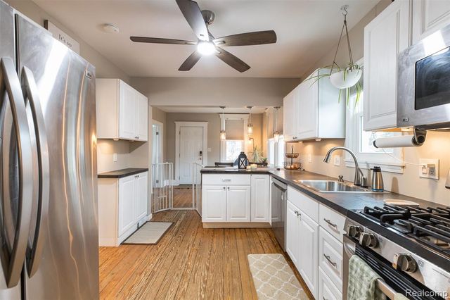 20307 Parkville Street, Livonia, MI 48152