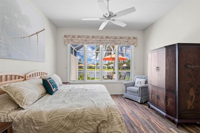 8669 54TH AVENUE CIRCLE E, Bradenton, FL 34211