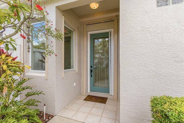 8669 54TH AVENUE CIRCLE E, Bradenton, FL 34211