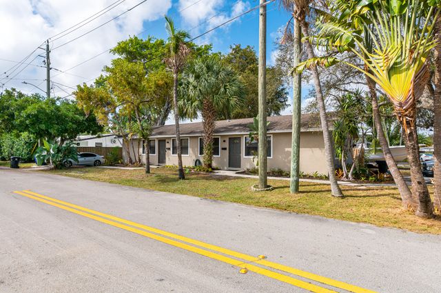 1010 NE 16th Street NE, Fort Lauderdale, FL 33304