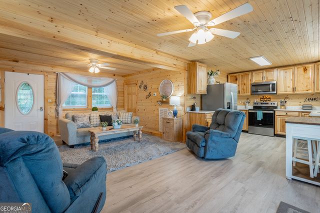 1370 &1372 Peggy Lane, Tunnel Hill, GA 30755