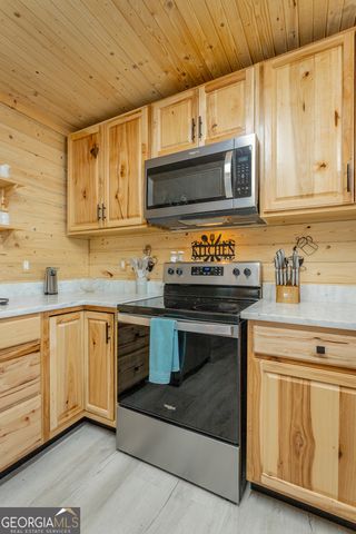 1370 &1372 Peggy Lane, Tunnel Hill, GA 30755