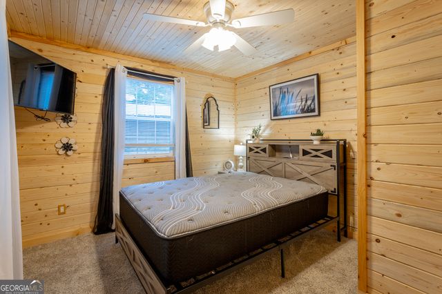 1370 &1372 Peggy Lane, Tunnel Hill, GA 30755