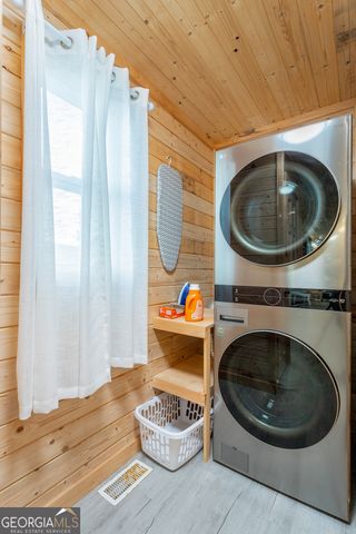 1370 &1372 Peggy Lane, Tunnel Hill, GA 30755