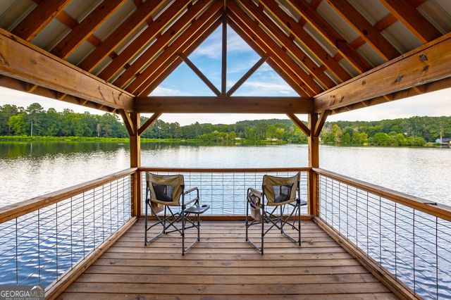 1370 &1372 Peggy Lane, Tunnel Hill, GA 30755