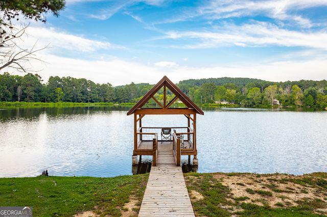 1370 &1372 Peggy Lane, Tunnel Hill, GA 30755