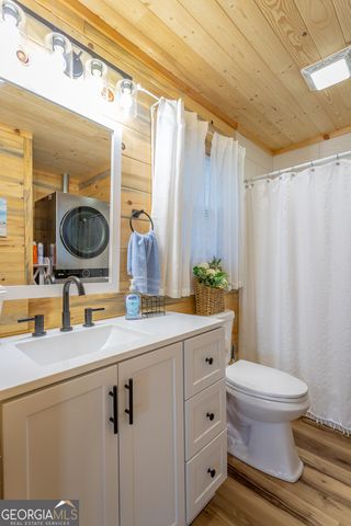 1370 &1372 Peggy Lane, Tunnel Hill, GA 30755