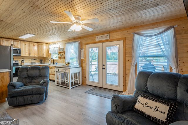 1370 &1372 Peggy Lane, Tunnel Hill, GA 30755