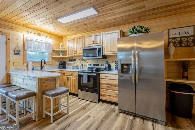 1370 &1372 Peggy Lane, Tunnel Hill, GA 30755