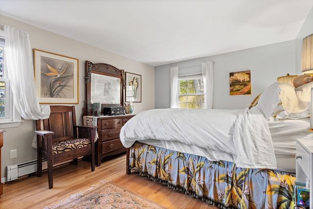 39 Hadley Rd, Framingham, MA 01701