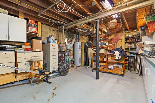 39 Hadley Rd, Framingham, MA 01701