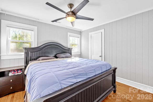 3521 Oakwood Avenue, Charlotte, NC 28205