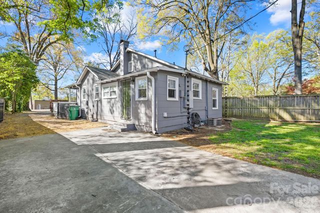 3521 Oakwood Avenue, Charlotte, NC 28205