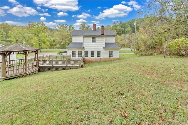 3617 Midland TRL, Covington, VA 24426