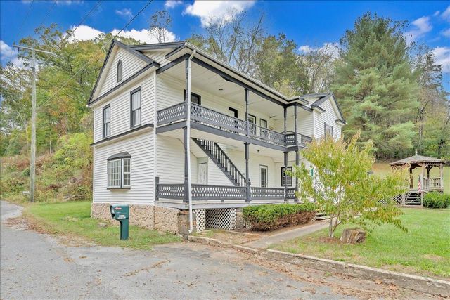 3617 Midland TRL, Covington, VA 24426