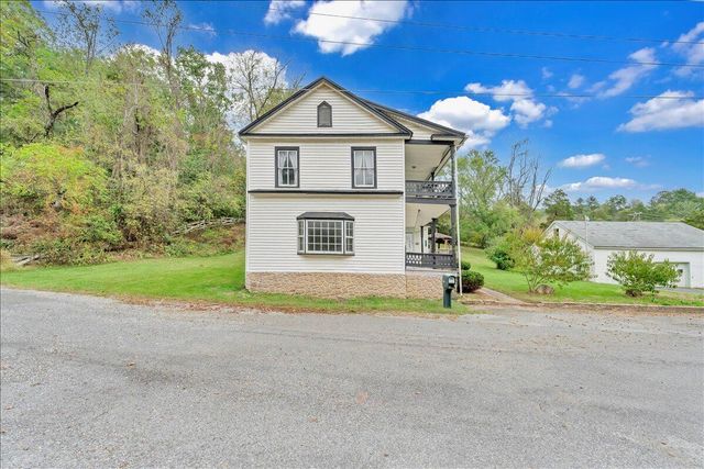 3617 Midland TRL, Covington, VA 24426