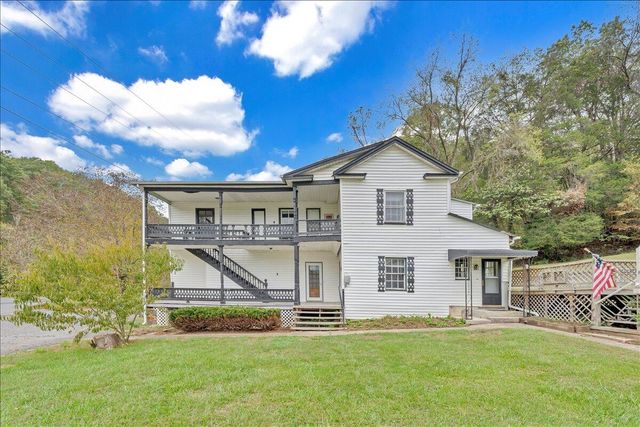 3617 Midland TRL, Covington, VA 24426