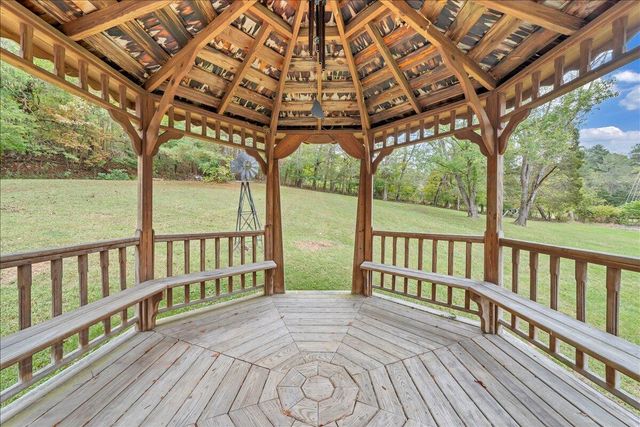 3617 Midland TRL, Covington, VA 24426