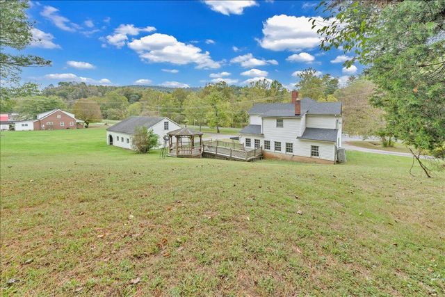 3617 Midland TRL, Covington, VA 24426