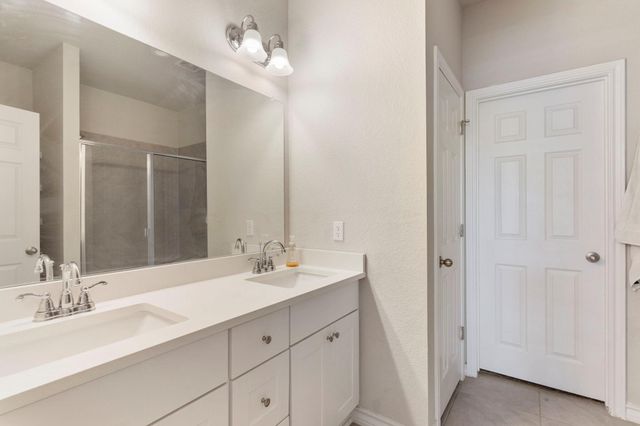 1912 Los Olivios WAY, Austin, TX 78725