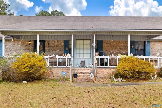 437 Old Six Mile Road, Somerville, AL 35670