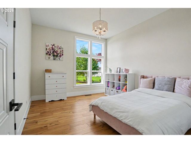752 MACINNESS Ln, Salem, OR 97317